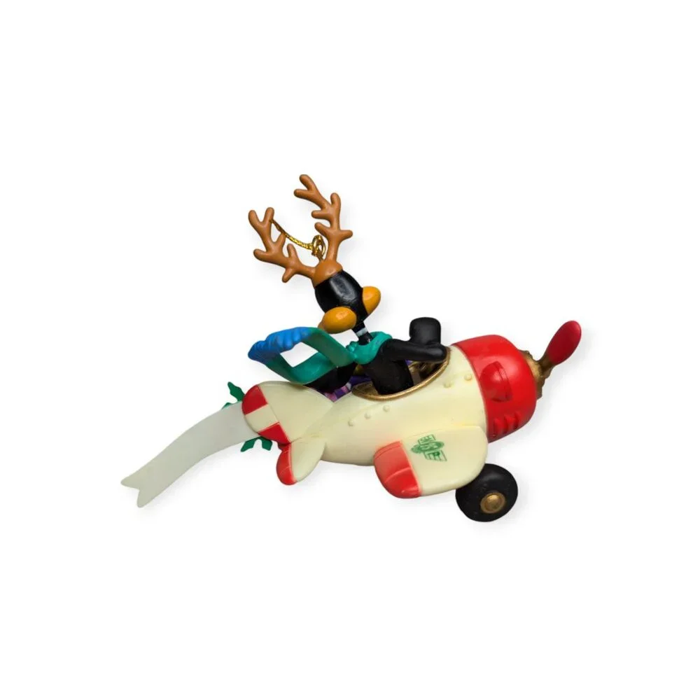 Vintage 1997 Warner Brothers Looney Tunes Daffy Duck Flying Airplane Ornament